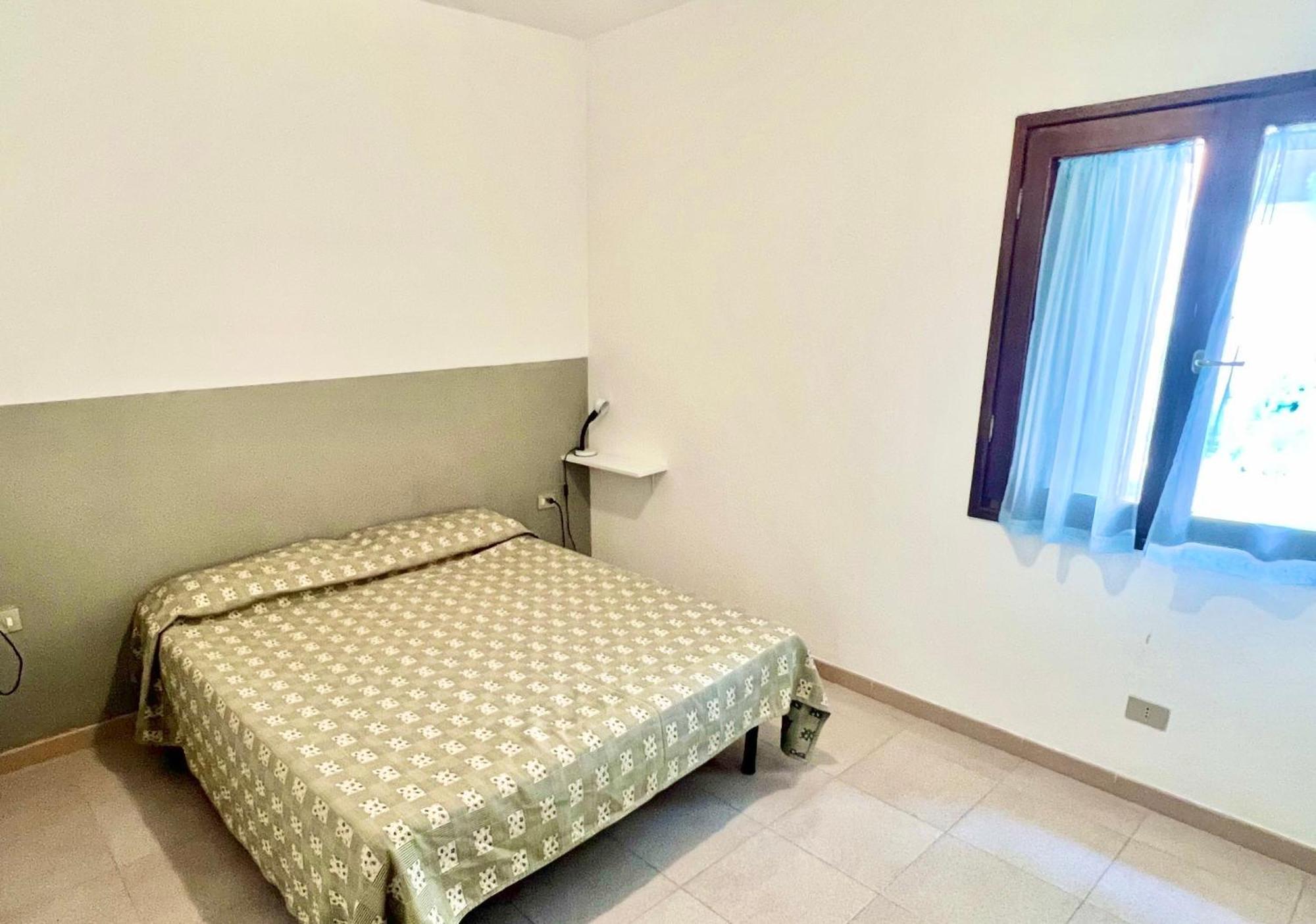Iss Travel, Gli Asfodeli - Large Apartments With Private Terrace San Teodoro  Extérieur photo