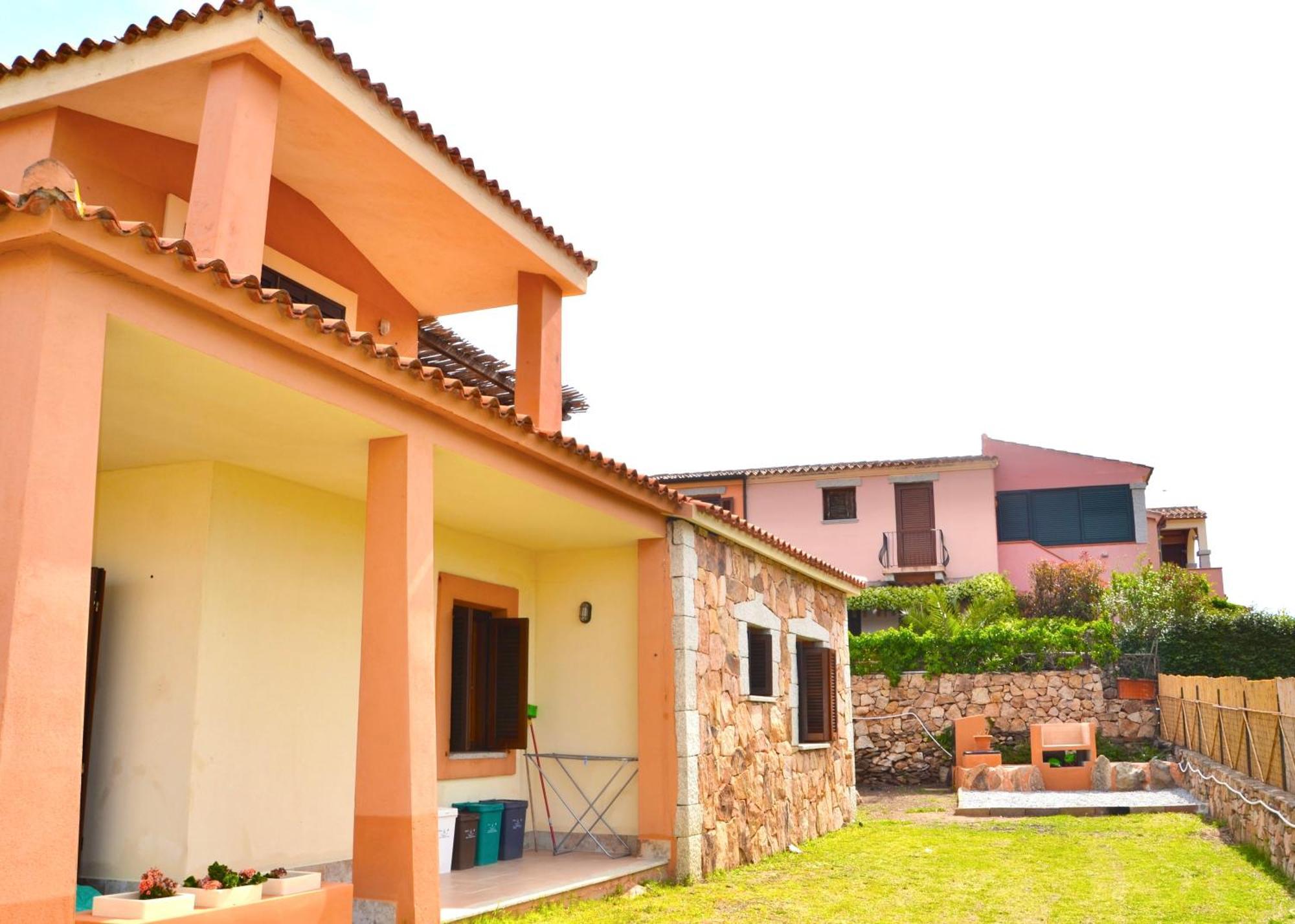 Iss Travel, Gli Asfodeli - Large Apartments With Private Terrace San Teodoro  Extérieur photo